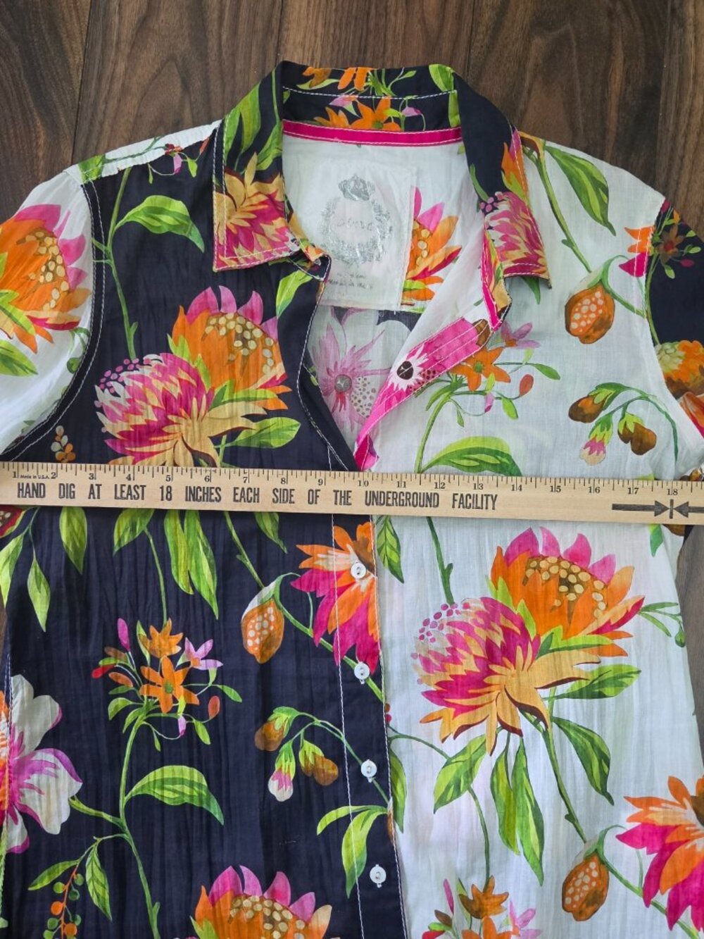 Cino Floral Button Down Shirt 100% Cotton Size Medium Boho Resort Chic - Picture 7 of 7